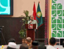 Hadiri Pelantikan IPMAPUS Sulbar, Gubernur Suhardi Duka Ajak Jaga Nilai dan Dukung Pembangunan Daerah