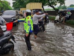 Pusdalops BPBD Sulbar Terima Prospek Cuaca Ekstrem dari BMKG, Kalaksa Imbau Tingkatkan Kesiapsiagaan