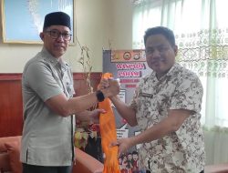 Kesbangpol Sulbar Gandeng Densus 88, Pasang Banner Anti Radikalisme di Majene