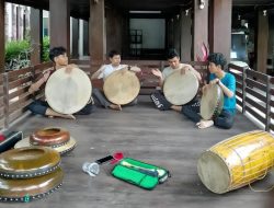 Generasi Muda Jakarta Bangga Belajar Budaya Mandar melalui Musik Tradisional Rawana Mandar