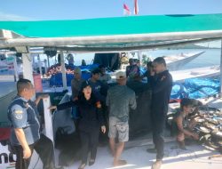 Langkah Nyata Dorong Kepatuhan Nelayan Demi Masa Depan Ekonomi Biru, DKP Sulbar Periksa Dokumen Kapal di Tengah Laut