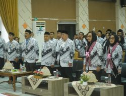 Pengukuhan Ibunda Guru se-Sulbar, Harsinah Suhardi Tekankan Pendidikan Berbasis Kasih Sayang