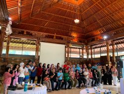 Badan Penghubung Sulawesi Barat Hadiri Senam Bersama dan Rapat Kolaborasi TMII dengan Anjungan Daerah