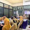 Tingkatkan Kualitas Pelayanan Ibu dan Anak, DKPPKB Sulbar Gelar Bimtek Kelas Ibu Balita di Mamuju Tengah