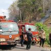 TRC BPBD Sulbar Bersama Damkar-TNI-Polri-Masyarakat Padamkan Kebakaran di Lingkungan Bulutakkang